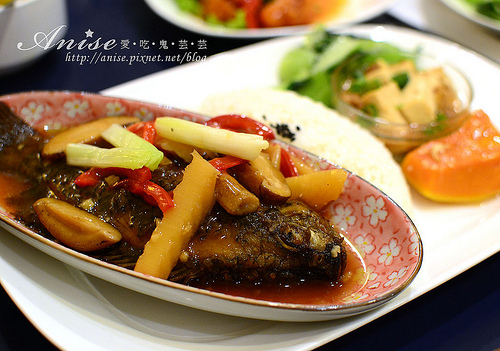 台北車站美食～春夏秋冬咖啡/簡餐(信陽便當)