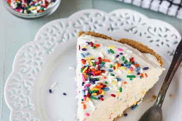 Low-Fat Funfetti Cheesecake Ice Cream Pie