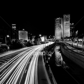 Bridge of Tel Aviv by Tamir Vaknin - Black & White Buildings & Architecture