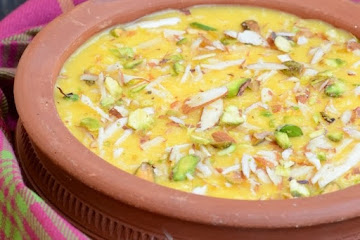 Mango Phirni Recipe (Indian Rice Pudding with Mangoes)