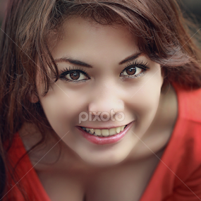 Tatapan Penuh Arti by Chandra Irahadi - People Portraits of Women
