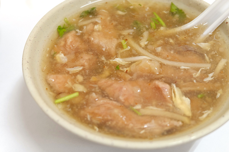 肉羹給得真大方☆鼎太香菇肉羹