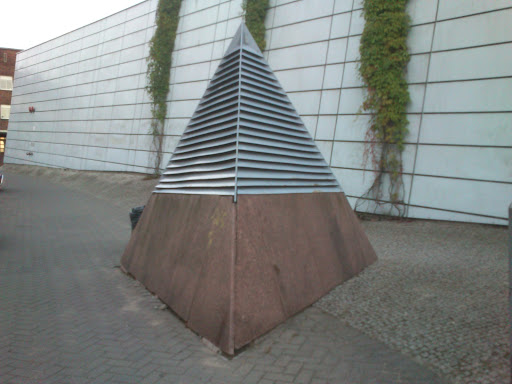 Modern Pyramid - Air Vent