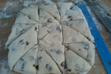Gluten-free Petite Vanilla Scones (like Starbucks only better:)!)