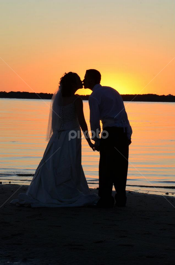 by Renee Yohe - Wedding Bride & Groom