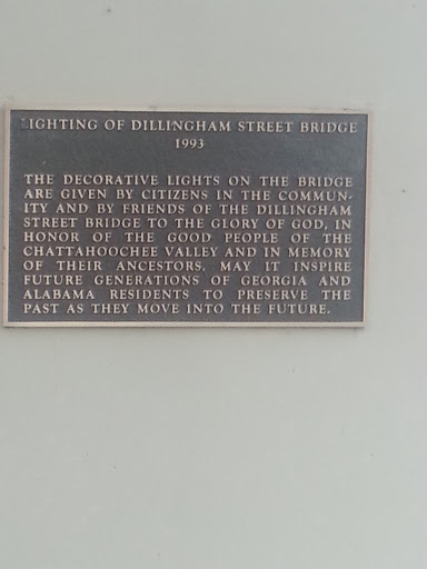 Lighting Dillingham Street Bridge Plaque