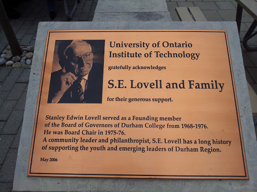 S.E Lovell And Family Plaque
