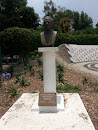 Busto Adolfo Lopez Mateos