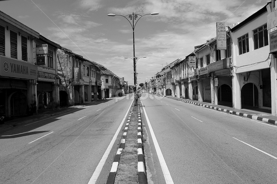 by Nicholas Lim - Black & White Buildings & Architecture