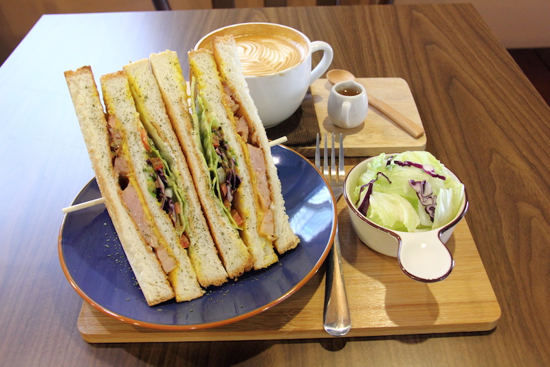 [食記] 板橋 Book Coffee 朝午食
