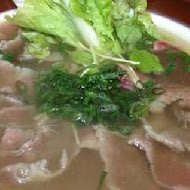 上泓園川燙牛肉麵