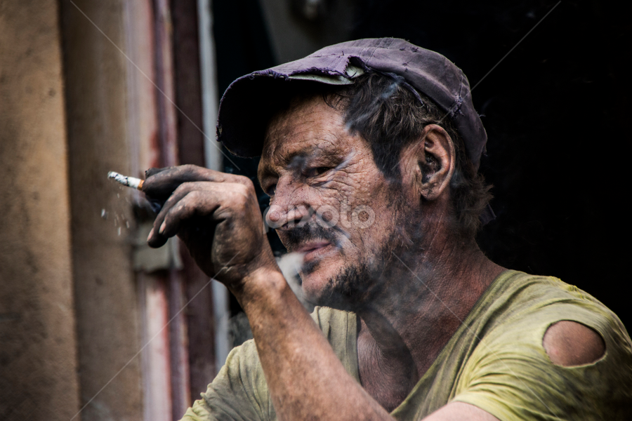 The charcoal worker | Portraits of Men | People | Pixoto