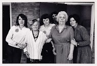 Groep vrouwen op het Festival Woonwagenvrouwen