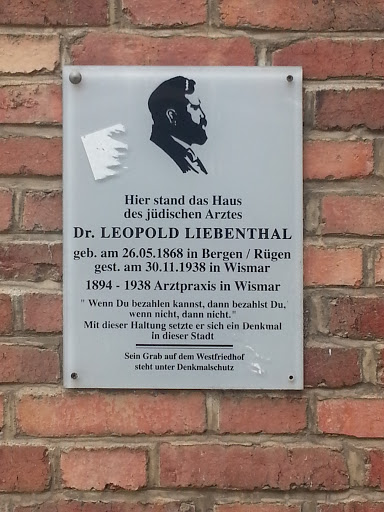 Dr. Leopold Liebenthal 