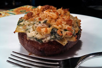 Creamy Spinach Artichoke Stuffed Mushrooms