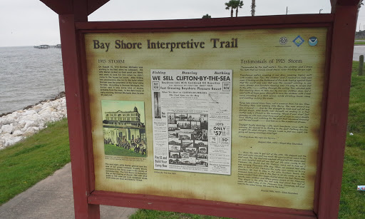 Bay Shore Interpretive Trail - Post 2