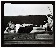 Anna Tsjeischvili op de bank