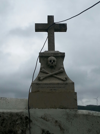 Cemitério de Alcainça