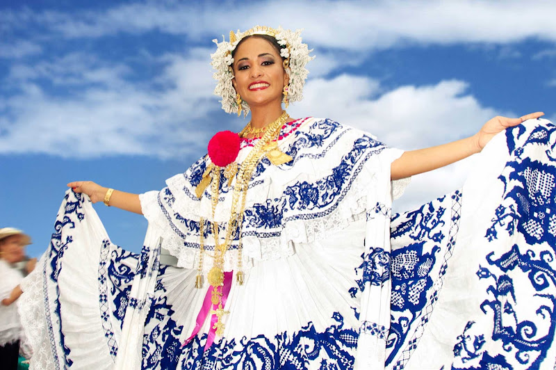 A dancer in traditional costume in Panama.