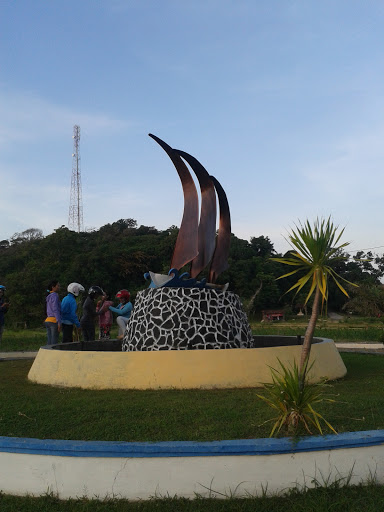 Monument Sailboat