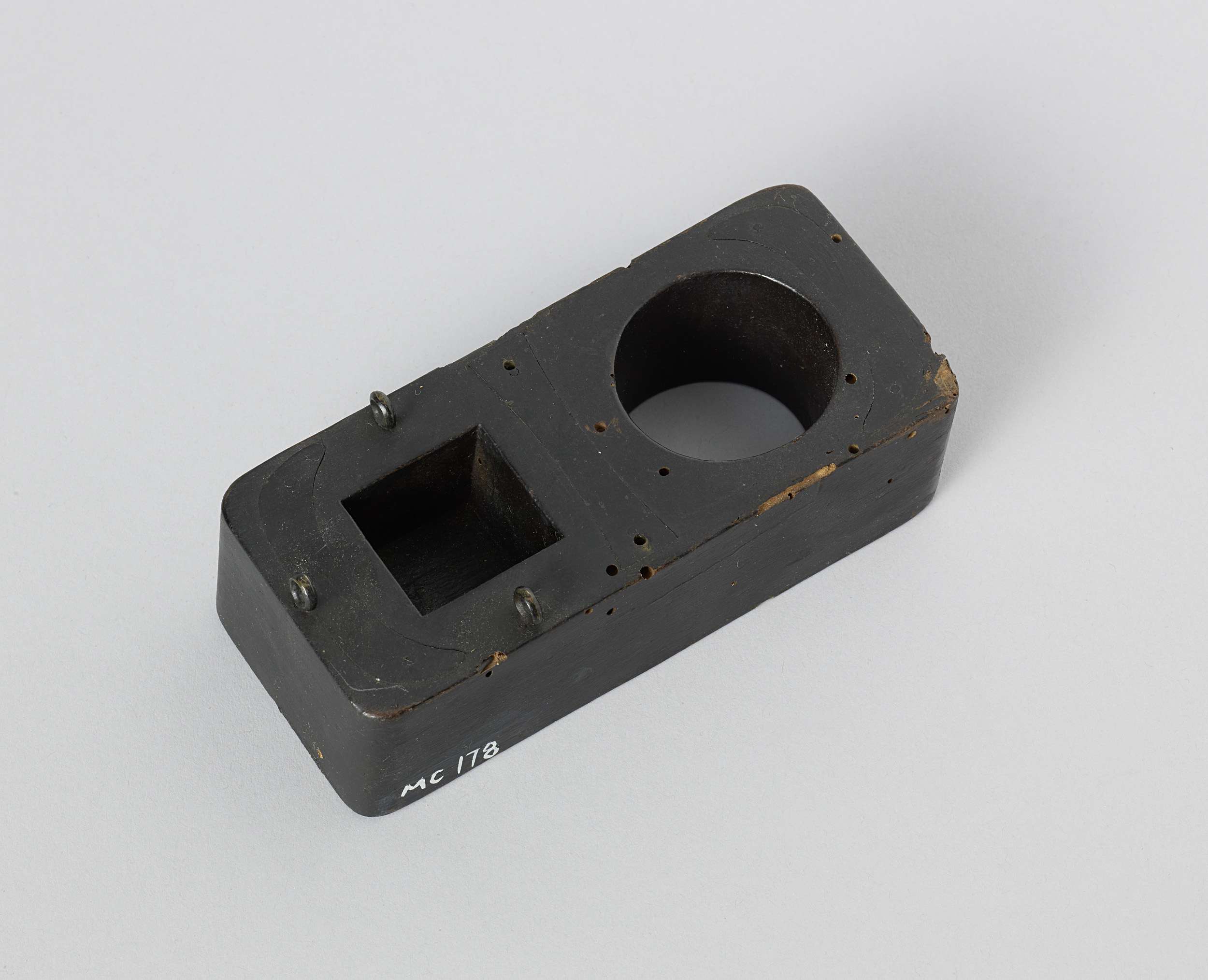Model of a Mast Cap