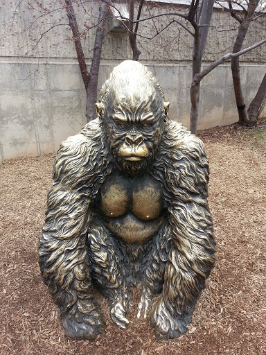 Hogle Zoo Gorillas Statue 