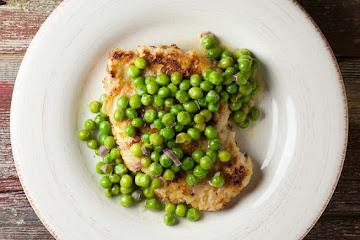 Chicken with Fresh Pea Sauce