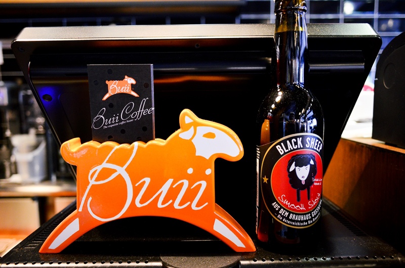 高雄 河堤社區周邊 - 羊淘咖啡 Buii Coffee [自家烘焙咖啡。比利時鬆餅] 