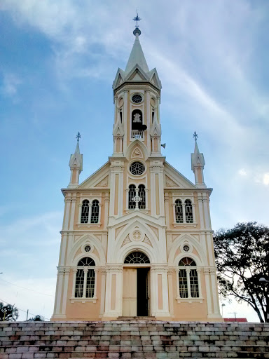 Igreja Matriz De Entrerios De Minas
