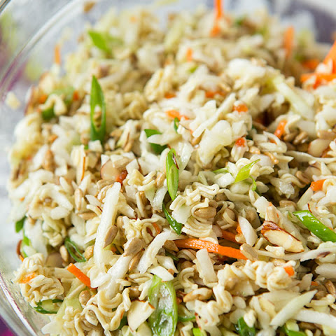 recipes noodle ground ramen beef Ramen Ridiculously Amazing Salad Asian