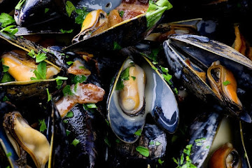 Creamy Apple Cider Mussels