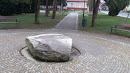 Kamen V Parku