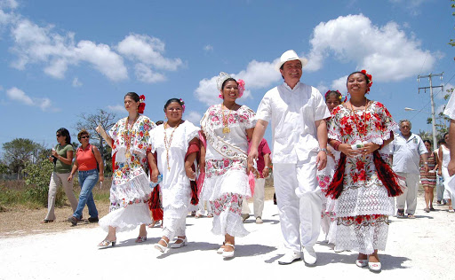 cedral-street-Cozumel - The Festival of El Cedral and the Fiestas of Santa Cruz is an annual event held in the small town of El Cedral, in the south of Cozumel.