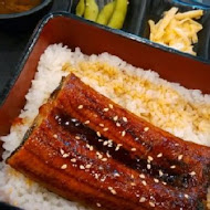 百八魚場 - 平價生魚片丼飯定食