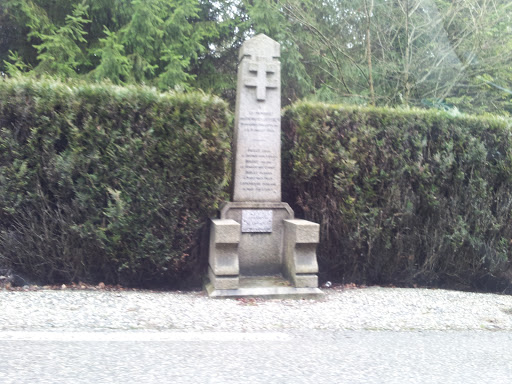 Monument Aux Morts Des Creuses