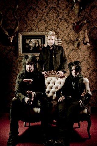 Sixx: A.M.