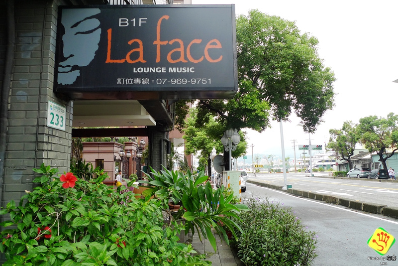  La Face