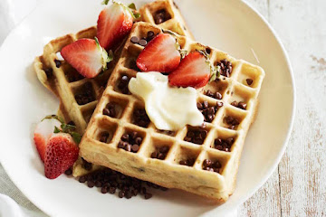 Chocolate Chip Almond Waffles