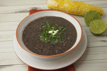 Vegetarian Black Bean Soup with Rum and Mojo