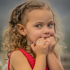 Mixed Feelings by Paulo Peres - Babies & Children Children Candids