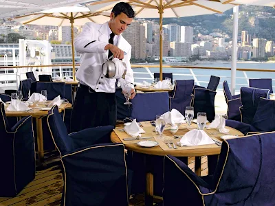 Al fesco in style: Take in the view and the ocean breeze during a casual lunch on the deck of Oceania Insignia's Terrace Café.