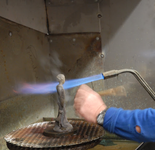 Art foundry: hot patina finish - Quai de Conti