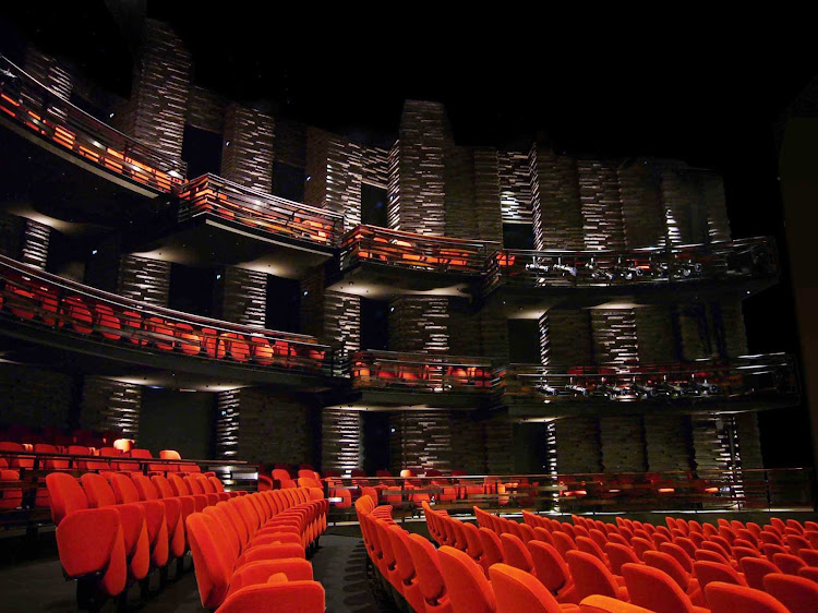 The Royal Danish Playhouse (Skuespilhuset in Danish) hosts performances for the Royal Danish Theatre.
