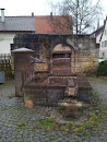 Brunnen am Tor