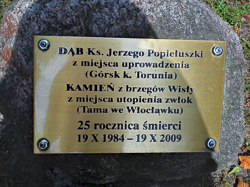 Dąb I Kamień J. Popiełuszki