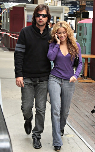 shakira purple