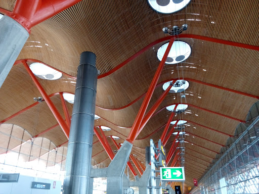 Terminal T4