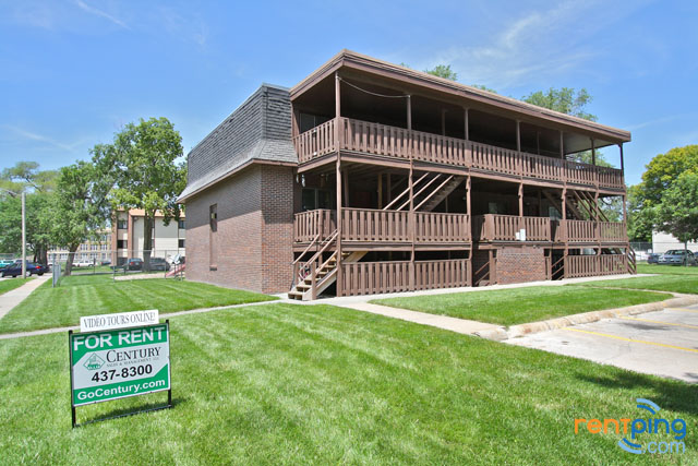 2338 Lynn Street in Lincoln, Nebraska Century Sales &amp; Management, LLC