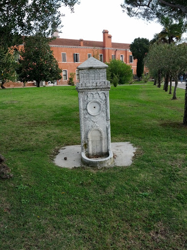 Venezia Fontana Di San Lazzaro