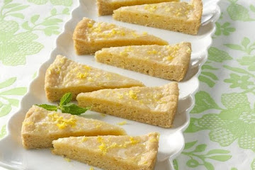 Glazed Lemon Wedges